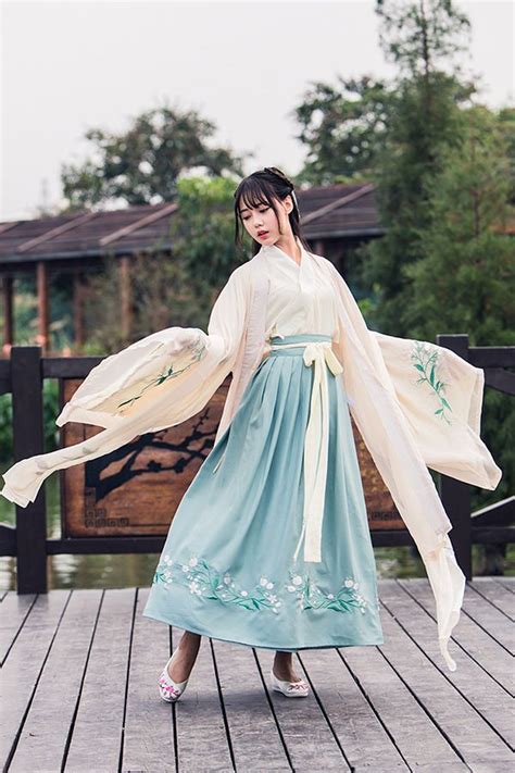 New Hanfu Traditional Clothing Community Traditional Outfits