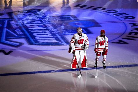 Watch Wisconsin women's hockey vs Minnesota tonight in NCAA Frozen Four
