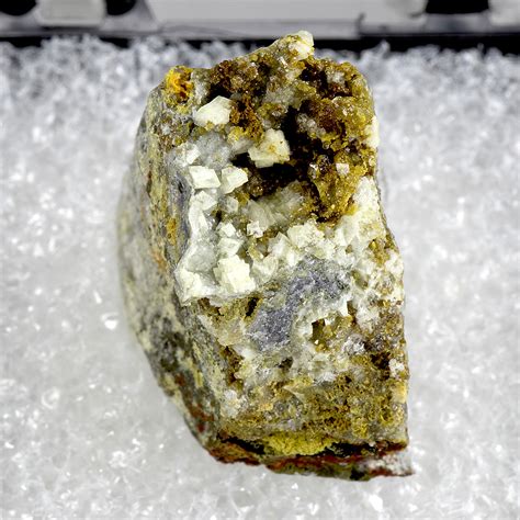 Whitlockite With Carbonate Fluorapatite Hinsdalite Minerals For Sale