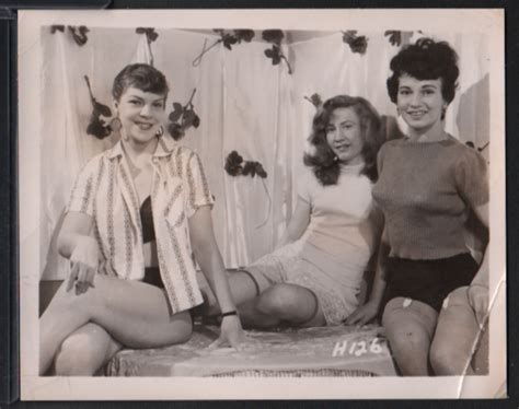 Vintage 1950s Pinup Bandw Risque Photo 4x5 Sexy Women Posing Cheesecake