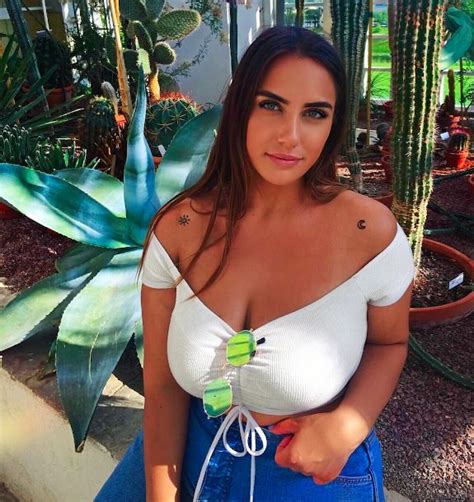 White Top Blue Jeans Porn Pic