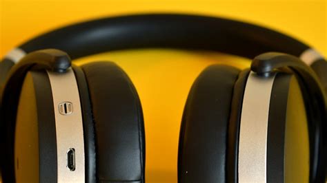 Sennheiser Hd Btnc Headphones Review Headphone Review