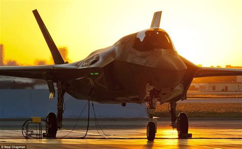 Behind The Scenes With British Pilots Learning To Fly F 35 Fighter Jet