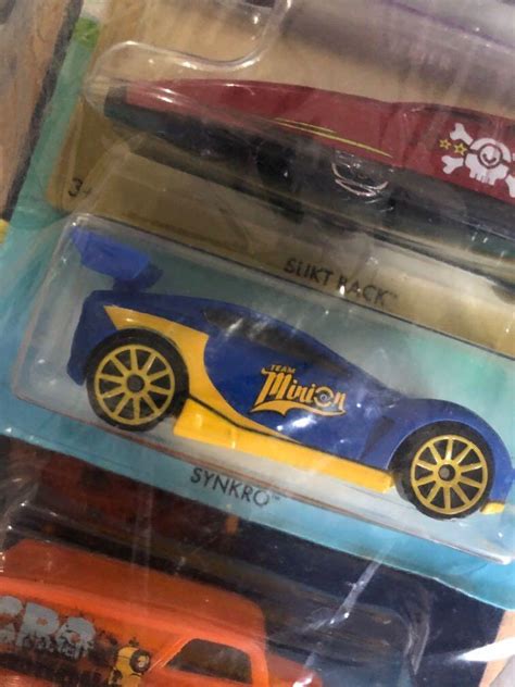 Hot Wheels Despicable Me Minions Set Hobbies Toys Toys Games On Carousell