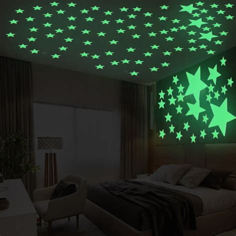 Наклейки на потолок (50 фото) » Рисунки для срисовки и не только