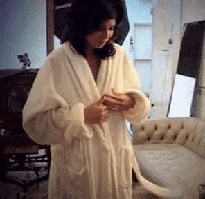 Close Up Flash Porn Pic