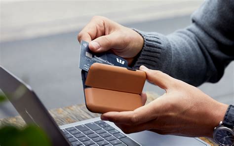 The 17 Best Credit Card Holder Wallets In 2023 — Ranked