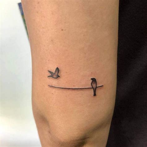 Pin By Alicia On Tattoos Bird Tattoos For Women Simple Bird Tattoo