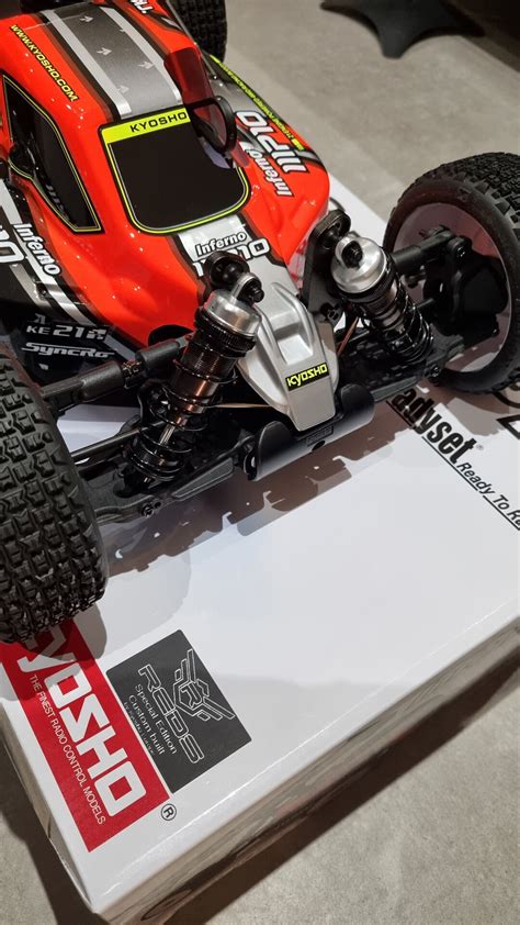 Reprendre Avec Le Kyosho Inferno MP10 Nitro REDS Edition RCmag Le