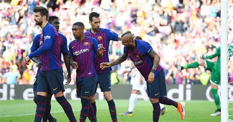 barcelona   getafe report arturo vidal scores  nou camp victory