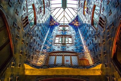 LA CASA BATLLÓ Su historia BARCELONA MEMORY