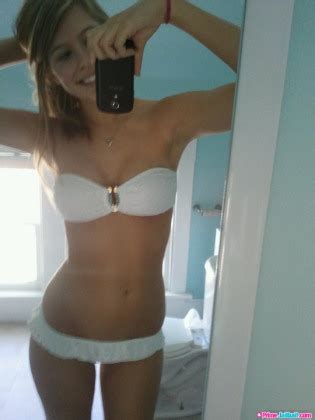 Bikini Luscious Hentai Manga Porn