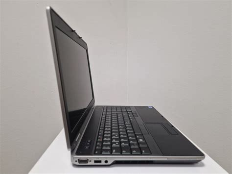 Купить ноутбук Б-класс Dell Latitude E6530 / 15.6" (1920x1080) TN ...