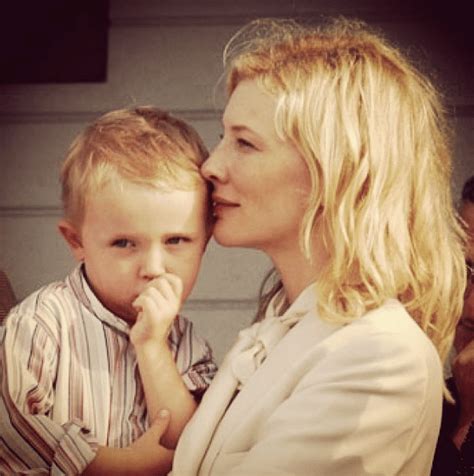 Cate Blanchett Lesbian Star Reveals Bisexual Past