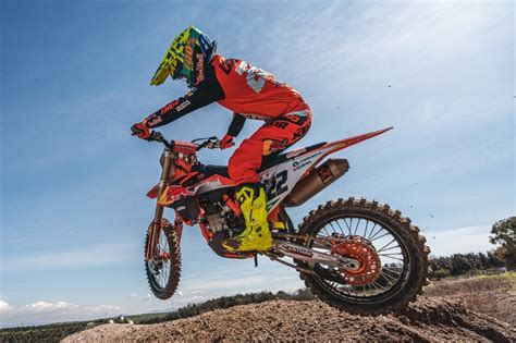 Athena Rinnova Laccordo Con KTM Racing De Carli Xoffroad