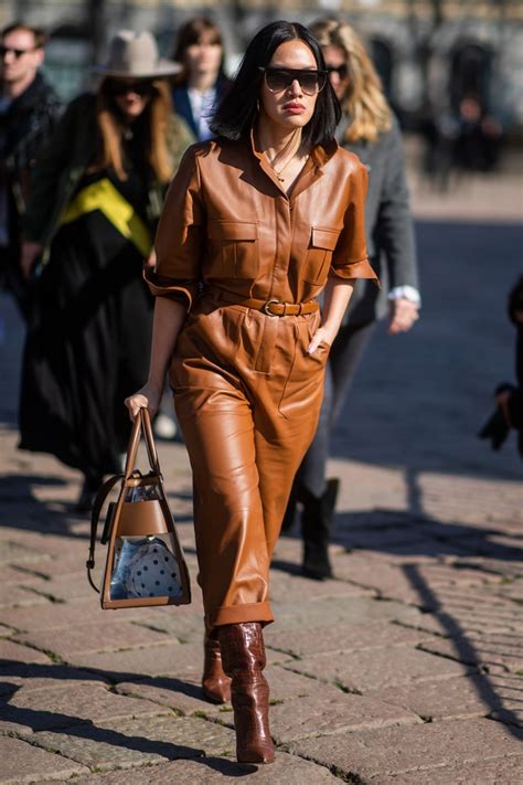 Осенний комбинезон 2020: 12 идей как и с чем его носить