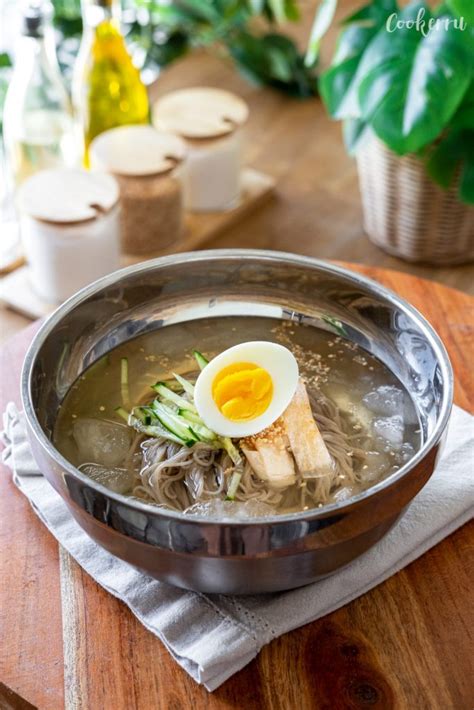 Easy Naengmyeon (Korean Cold Noodles) | Cookerru