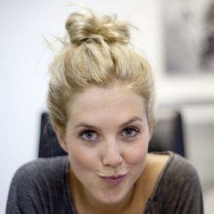 Hot Sexy Nellie Benner Bikini Pics