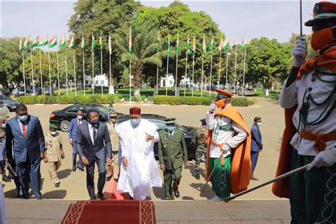 Visite damitié et de travail du Président togolais à Niamey Arrivée