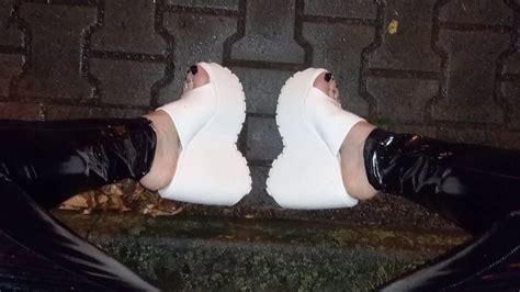 Sexy Night Walk High Heel Wedhes And Latex Leggings Shemale Amateur Amateur Porn XHamster