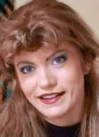 Naked Laure Sainclair In The Maze