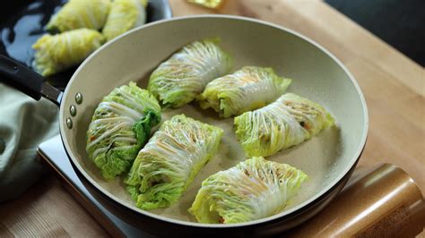 Napa Cabbage Sticky Rice Rolls | Delicious, Easy, Quick - WoonHeng