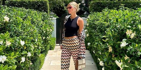 Sofia Richie Grainge S Zigzag Pants Are Perfect For Summer