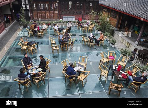 China Sichuan Province Chengdu Tea House In Dashengci Temple Stock