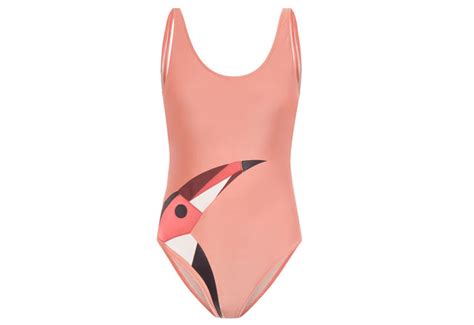 Muito Nude Neste Ver O Harper S Bazaar Moda Beleza E Estilo De Vida Em Um S Site