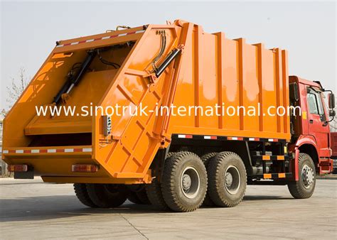 High Performance Garbage Collection Truck , Solid Waste Management Trucks