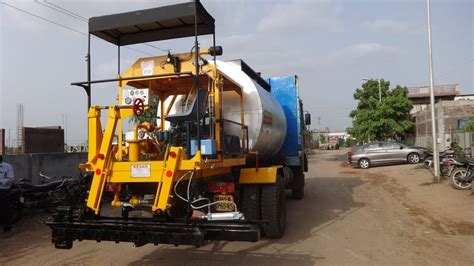 Automatic Bitumen Pressure Distributor For Construction At Rs 700000