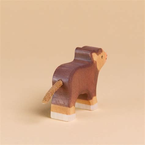 Schottisches Hochlandkalb Von Holztiger Spielfigur Adabob