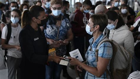 Covid Vaccin S Ou Non Les Voyageurs Arrivant D Un Pays Hors De L