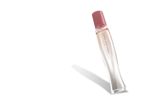 Avon Summer White - PERSICA
