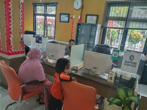 KEC TANGERANG Kegiatan Pelayanan Administrsi Kantor Kelurahan Se