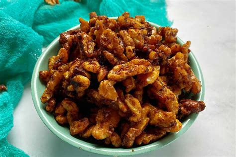 Spiced Walnuts - Corrie Cooks