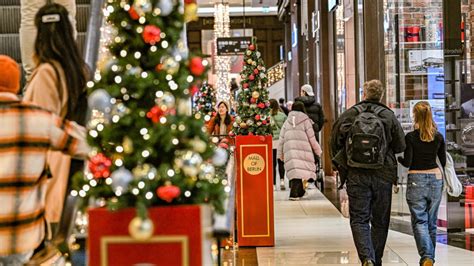 Einkaufen über Weihnachtsfeiertage einige Geschäfte haben dennoch