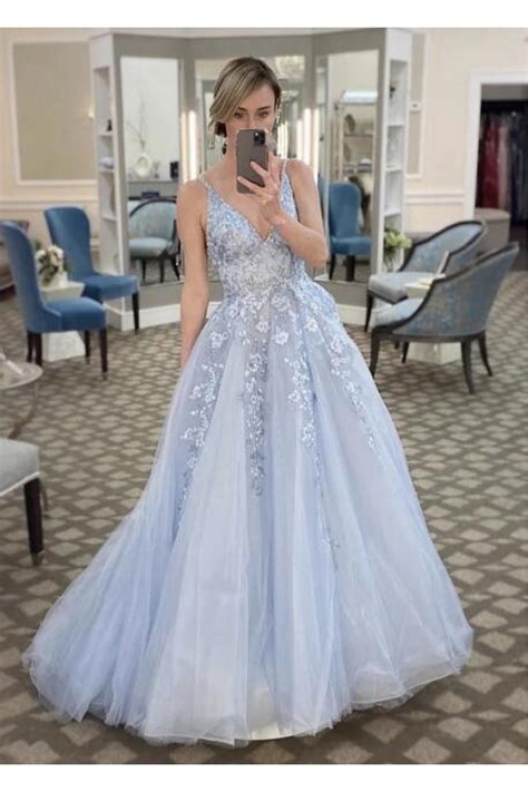 A Line Tulle Lace V Neck Long Prom Dresses Formal Evening Gowns