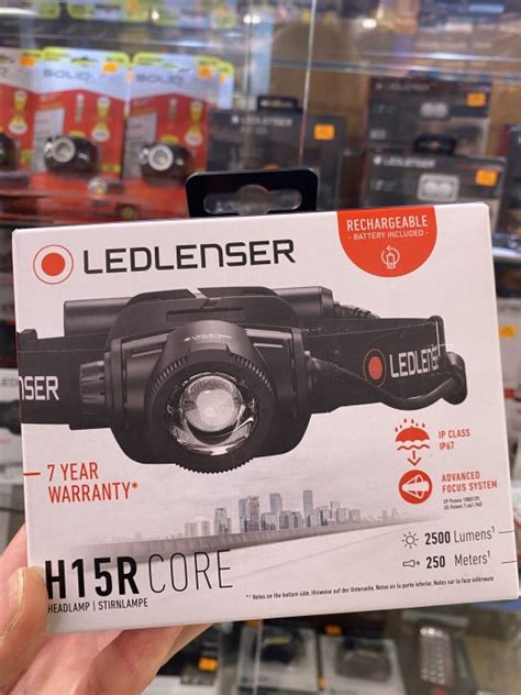 LINTERNA FRONTAL LEDLENSER H15R CORE RECARGABLE 2500 LUMENS PESCA