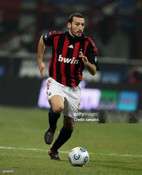 Gianluca Zambrotta of AC Milan News Photo - Getty Images