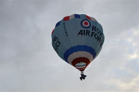 Lindstrand LBL 31A Cloudhopper G CFRF Ian Grove Flickr