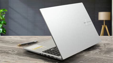 ASUS Vivobook 16 (M1605) review - it's not a powerhouse but the battery life is great: Design ...