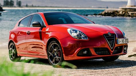 2015 Alfa Romeo Giulietta Quadrifoglio Verde (AU) - Wallpapers and HD Images | Car Pixel