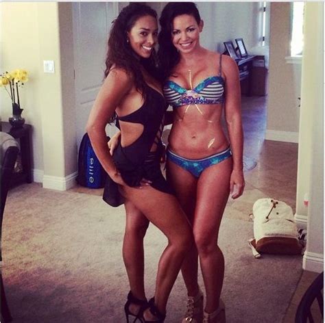 20 Sexy Gloria Govan Bikini Pics