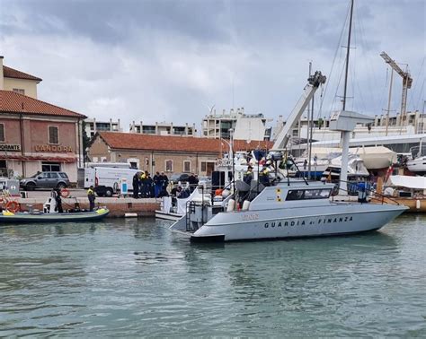 Mario Mazzotti Trovato Morto Luomo Scomparso In Mare Sul Pattino A Rimini