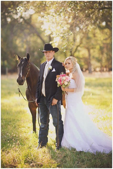 Tracey Hedge Photography Wedding Feature — Norcal Weddings Country