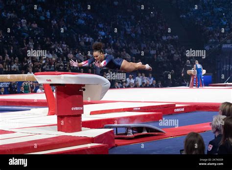 Mylène Deroche IP3 Coline Devillard en France participe à la finale