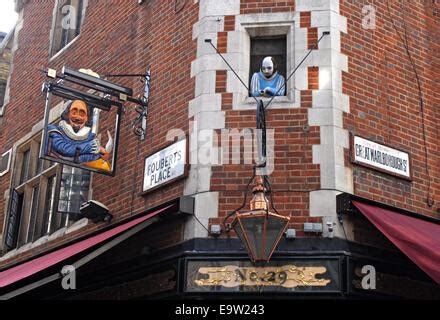 Shakespeares Head Traditioneller Englischer Pub In Soho London