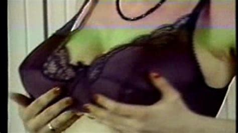 Karen Wing Strips Porn Videos