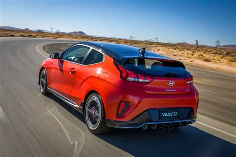 2019 Hyundai Veloster Turbo - CNET